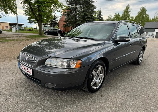 Volvo V70 cena 22900 przebieg: 260000, rok produkcji 2007 z Rabka-Zdrój małe 781